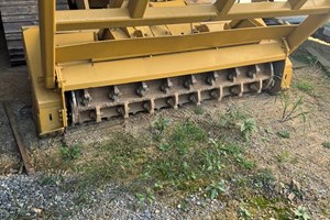 Caterpillar 953C  Attachment